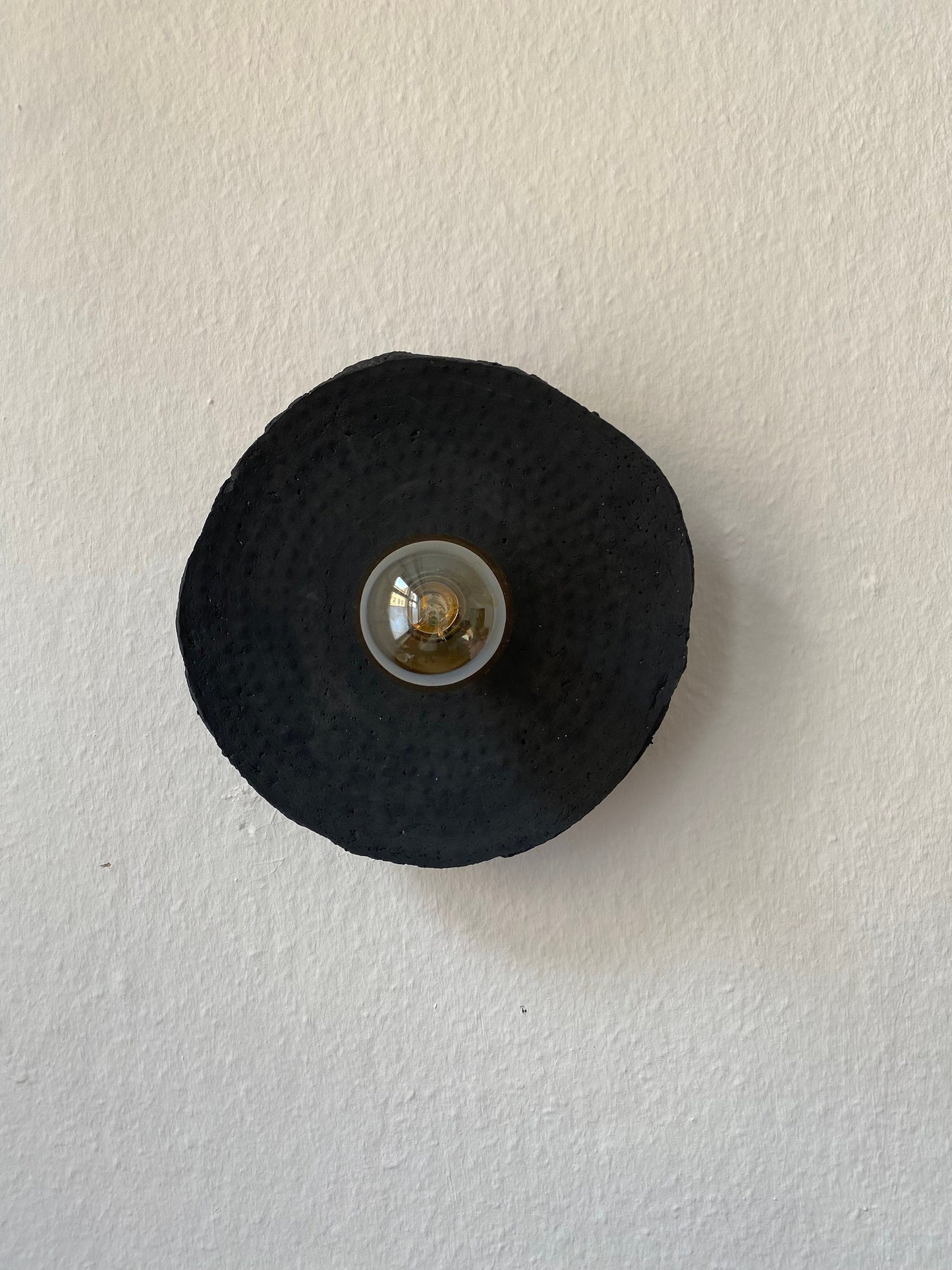 Komo Earth Wall Fixture | Japandi Handmade Lamp | Paper Clay | Stylish Wall Lamp | Sustainable | Earth Pure Clay | Relief Circle