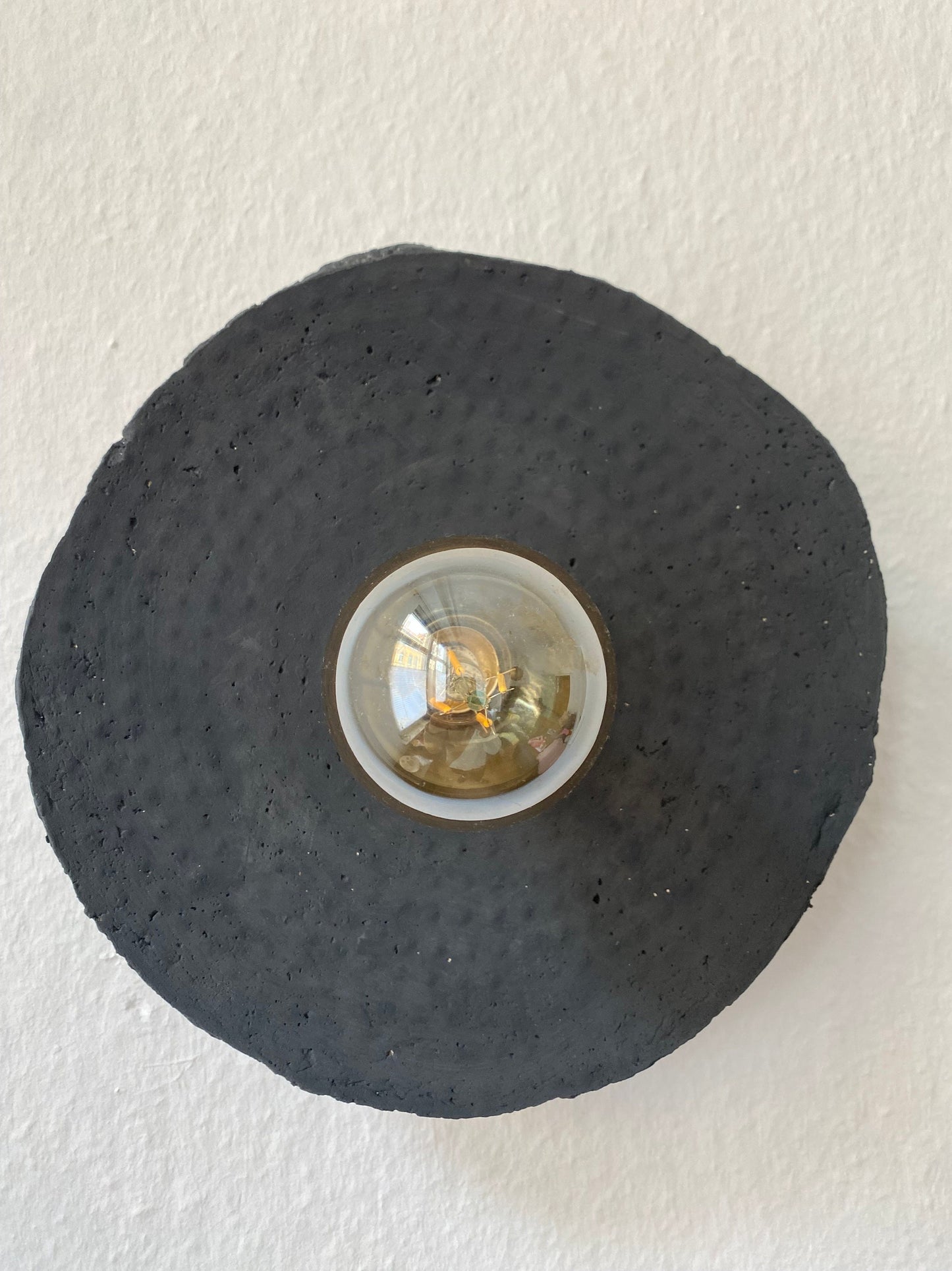 Komo Earth Wall Fixture | Japandi Handmade Lamp | Paper Clay | Stylish Wall Lamp | Sustainable | Earth Pure Clay | Relief Circle