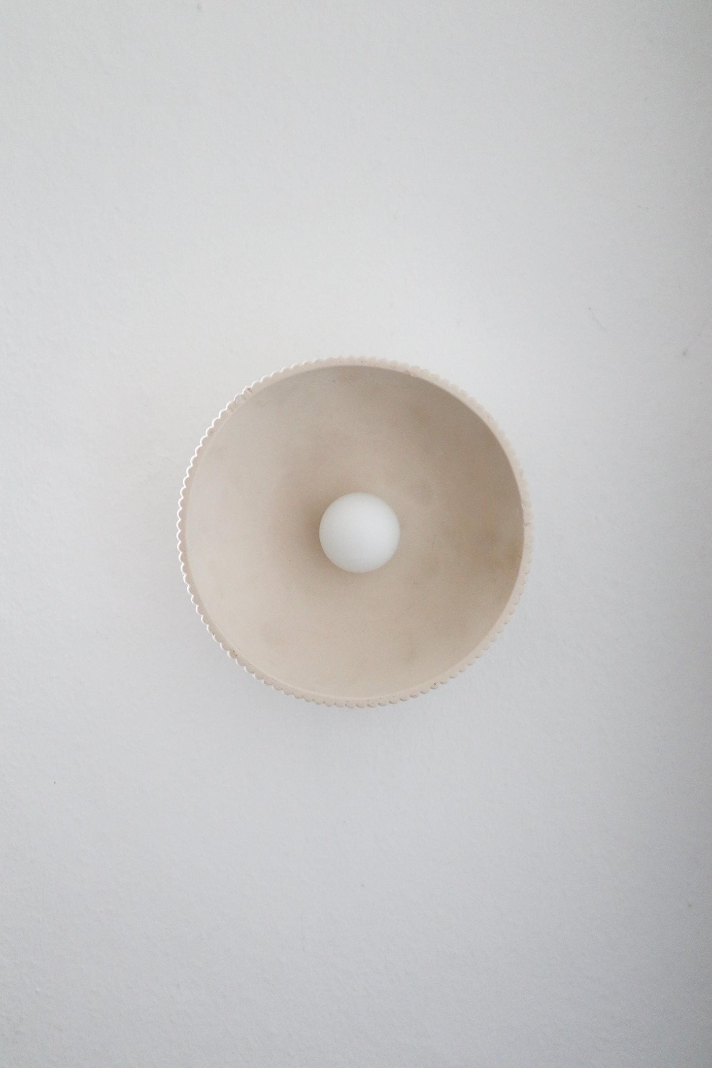 Lumina Wall Fixture wabi sabi | Japandi Handmade Lamp | Paper Clay | Stylish Wall Lamp | Sustainable | Earth Pure Clay | Relief Circle