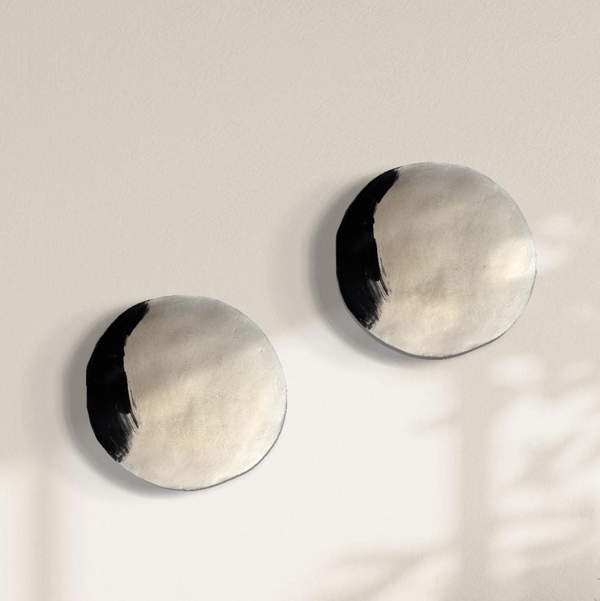 ORA – Set of two handmade Wabi-Sabi Wall Plate | Eco-Clay Art | Modern Wall Art | Japandi Wall Sculpture | Paper Clay Artisan Decore